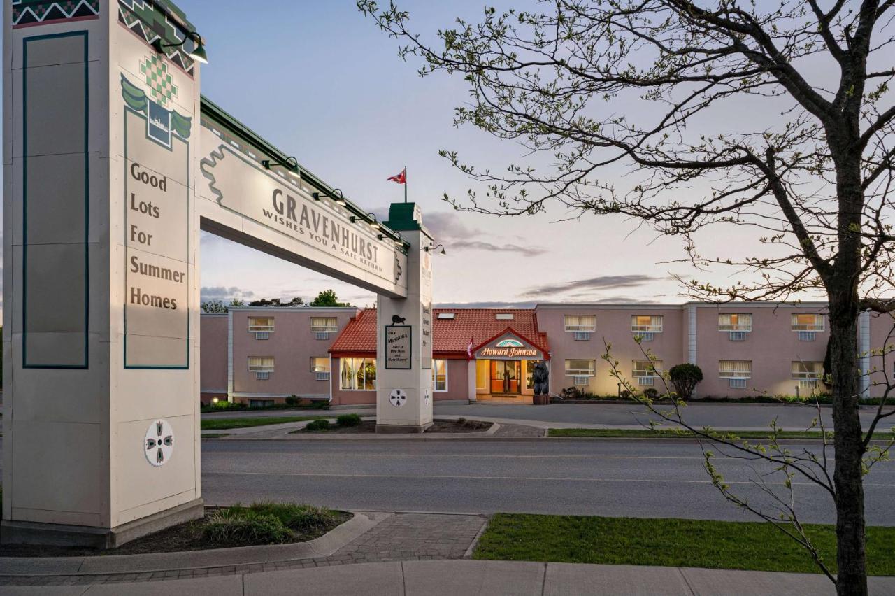 Howard Johnson By Wyndham Gravenhurst Exterior foto
